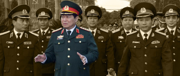Đại tướng Ngô Xuân Lịch bất ngờ đi TC giữa lúc nội bộ Quân khu 2 rối loạn