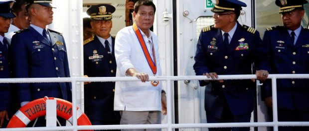 Philippines: Một thành viên Tòa án Tối cao dọa truất phế tổng thống Duterte