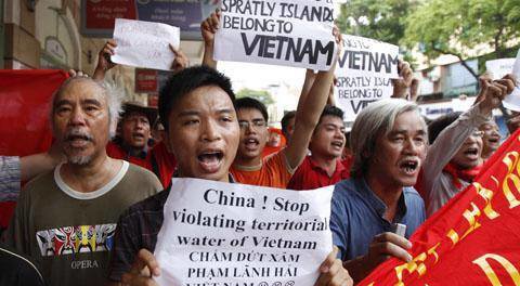 Cộng sản lo ngại ‘cách mạng màu’ đang hoạt động ở Việt Nam