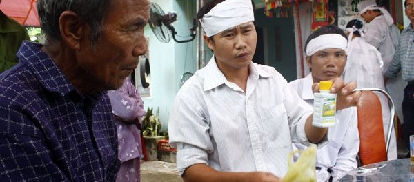 Tự tử để lại thư cho công an: ‘Tôi mong mấy ông điều tra lại’