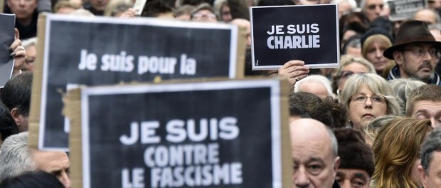 Tòa soạn tuần báo châm biếm Charlie Hebdo bị khủng bố – Nhữ Đình Hùng