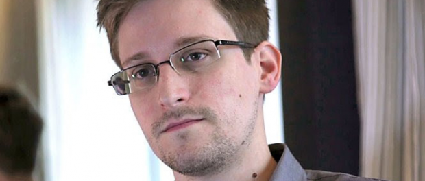 Edward Snowden bị buộc tội gián tiếp gây ra thảm sát Paris