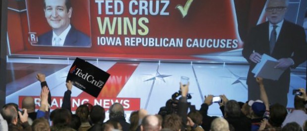 Ted Cruz chiến thắng ở Iowa