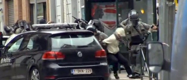 Salah Abdeslam, từ lưu manh vặt thành kẻ bị truy nã hàng đầu