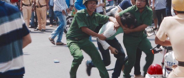 Cơn bão đang tích tụ