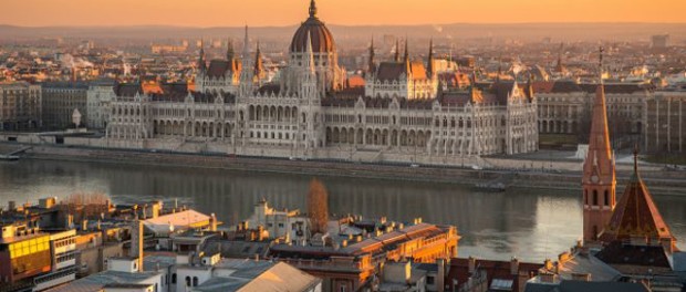 Budapest, thành phố bên hai bờ Danube