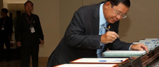 Ông Hun Sen cấm treo cờ Đài Loan