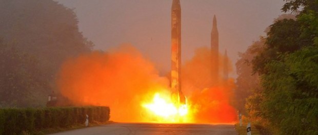 Chấn động: Triều Tiên tuyên bố thử thành công tên lửa đạn đạo có thể mang đầu đạn hạt nhân