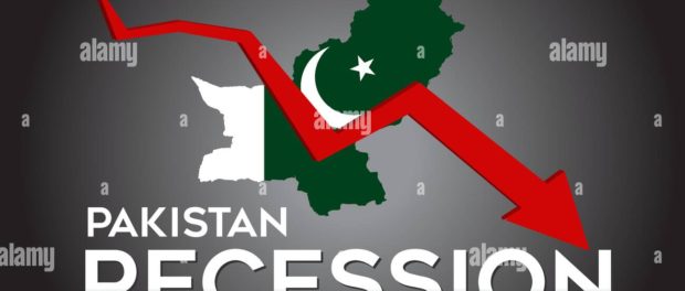 Pakistan đối mặt với phá sản khi nền kinh tế sụp đổ.